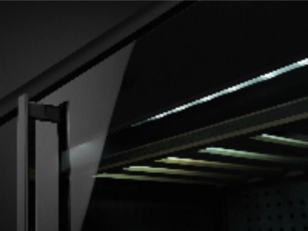 Встраиваемый винный холодильник Smeg CVI638RN3