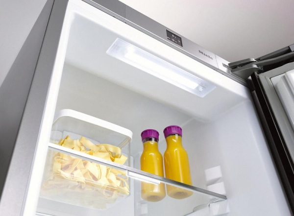 Отдельностоящая холодильно-морозильная комбинация Miele KFNS28463 ED/CS
