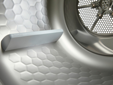 Сушильная машина Miele TWV680WP